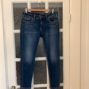 Crop dark rinse jeans
